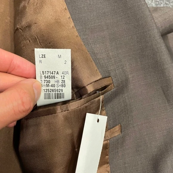 $695 2Pcs Michael Kors Suit Wool Silk Office Men’ Size 40R Business